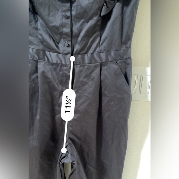 Gal Meets Glam Collection Kierra Jumpsuit in Black 10 NWT - Picture 8 of 14